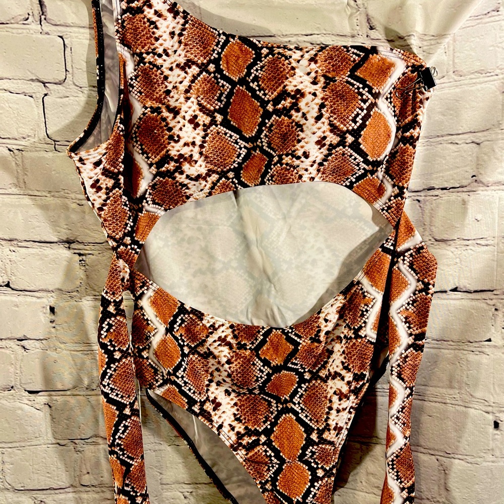 New Shein one shoulder one piece swimsuit